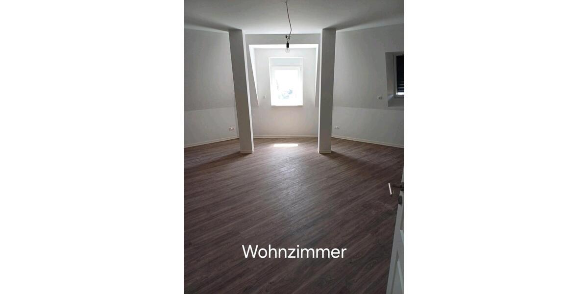Dachgeschoßwohnung Burg - 4 Zimmer, 135 m&sup2;, 1.269&euro; | Angebot:25979847