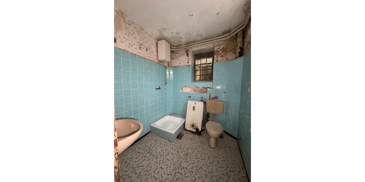 Mehrfamilienhaus, Wohnhaus Harz (LK Goslar) Bergstadt Altenau-Schulenberg i.O. - 18 Zimmer, 555 m&sup2;, 666&euro; | Angebot:22037152