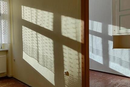 Wohnung Roßwein - 2 Zimmer, 42 m&sup2;, 190&euro; | Angebot:26011096