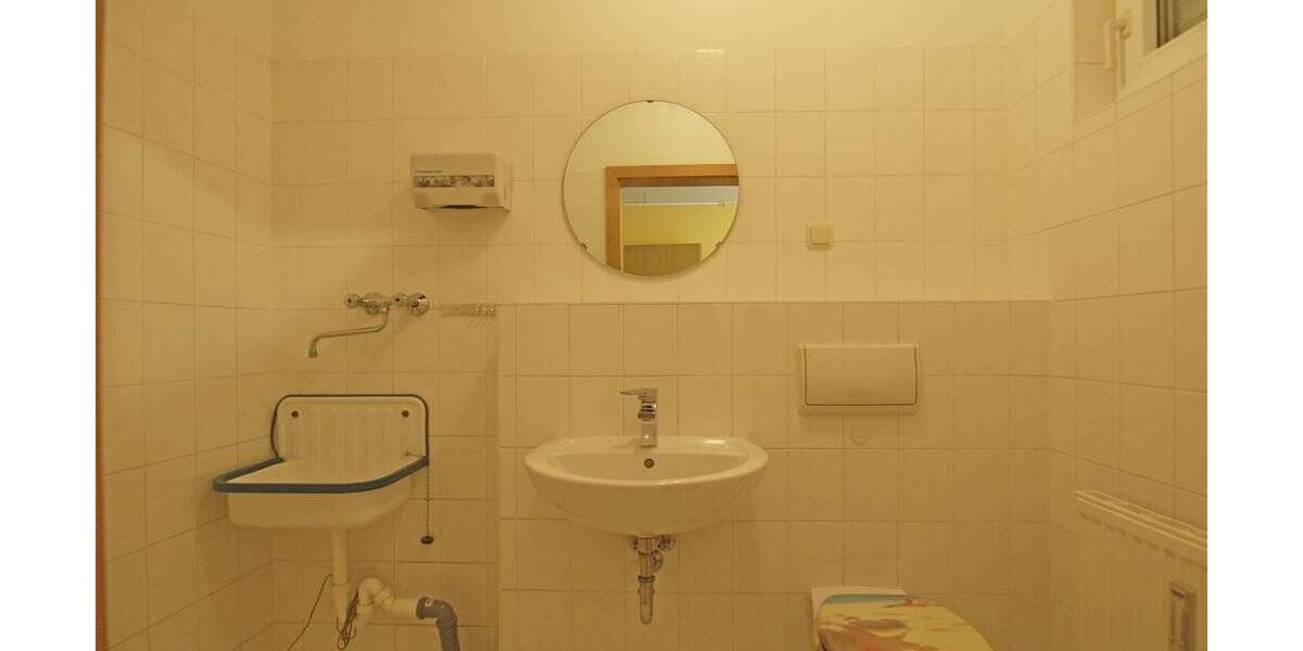 Gewerbeobjekt Frankenberg Frankenberg - 5 Zimmer, 121 m&sup2;, 608&euro; | Angebot:25741250