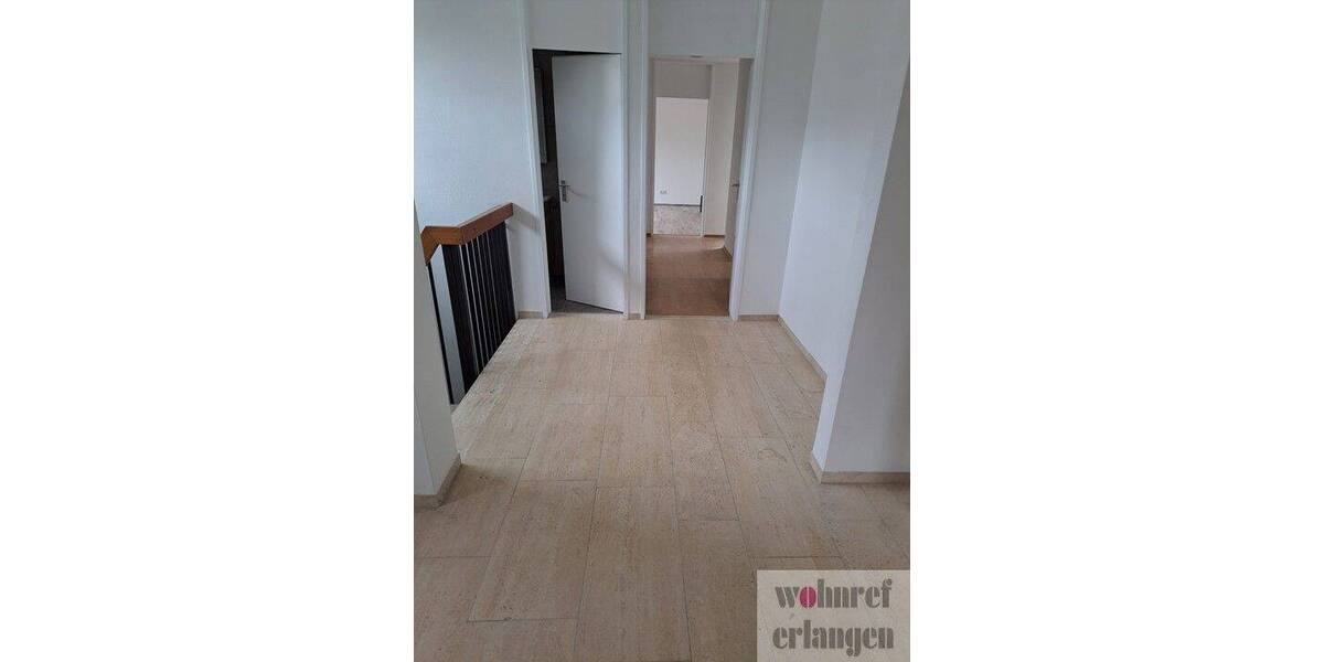 Mehrfamilienhaus, Wohnhaus Erlangen Bruck - 7 Zimmer, 240 m&sup2;, 2.660&euro; | Angebot:26092444