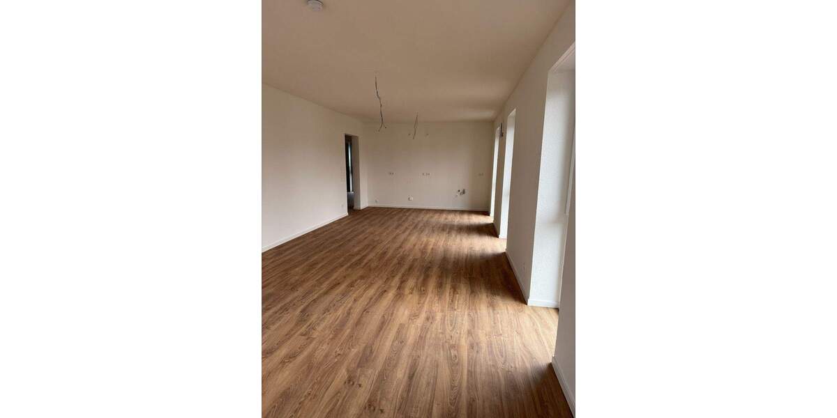 Etagenwohnung Oldenburg Bürgerfelde - 3 Zimmer, 96 m&sup2;, 1.435&euro; | Angebot:25815635
