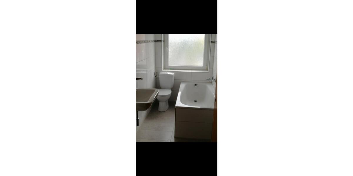 Etagenwohnung Remscheid Remscheid-Süd - 2 Zimmer, 65 m&sup2;, 600&euro; | Angebot:26644890