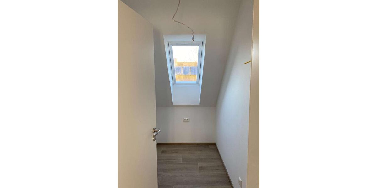 Dachgeschoßwohnung Wurster Nordseeküste - 3 Zimmer, 67 m&sup2;, 871&euro; | Angebot:26567272