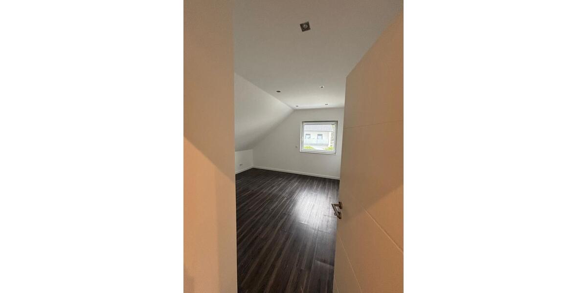 Etagenwohnung Celle Neustadt/Heese - 3 Zimmer, 80 m&sup2;, 800&euro; | Angebot:24775153