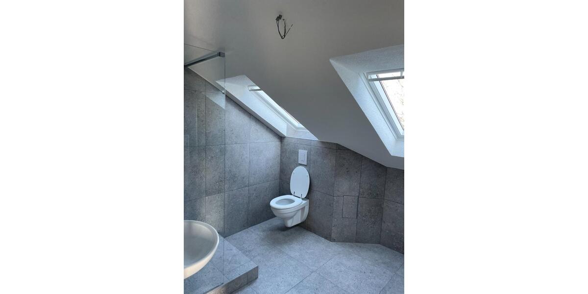 Dachgeschoßwohnung Pforzheim Nordstadt - 2 Zimmer, 50 m&sup2;, 650&euro; | Angebot:25831213