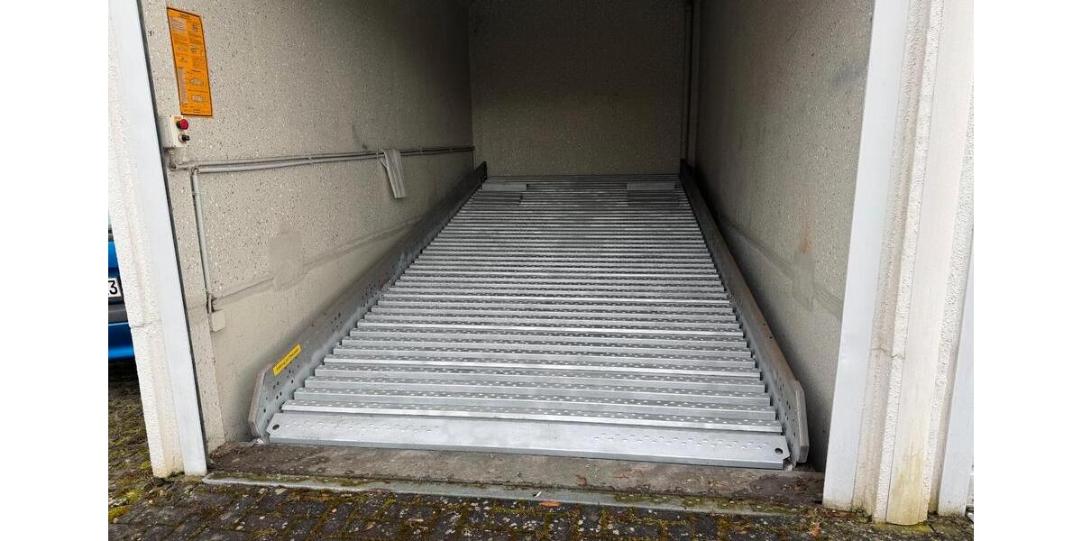 Dachgeschoßwohnung Marburg - 1 Zimmer, 22 m&sup2;, 380&euro; | Angebot:26004074