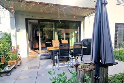 #Terrasse #Tiefgarage #Aufzug #Fußbodenheizung #Ebenerdig #Gartenmitbenutzung