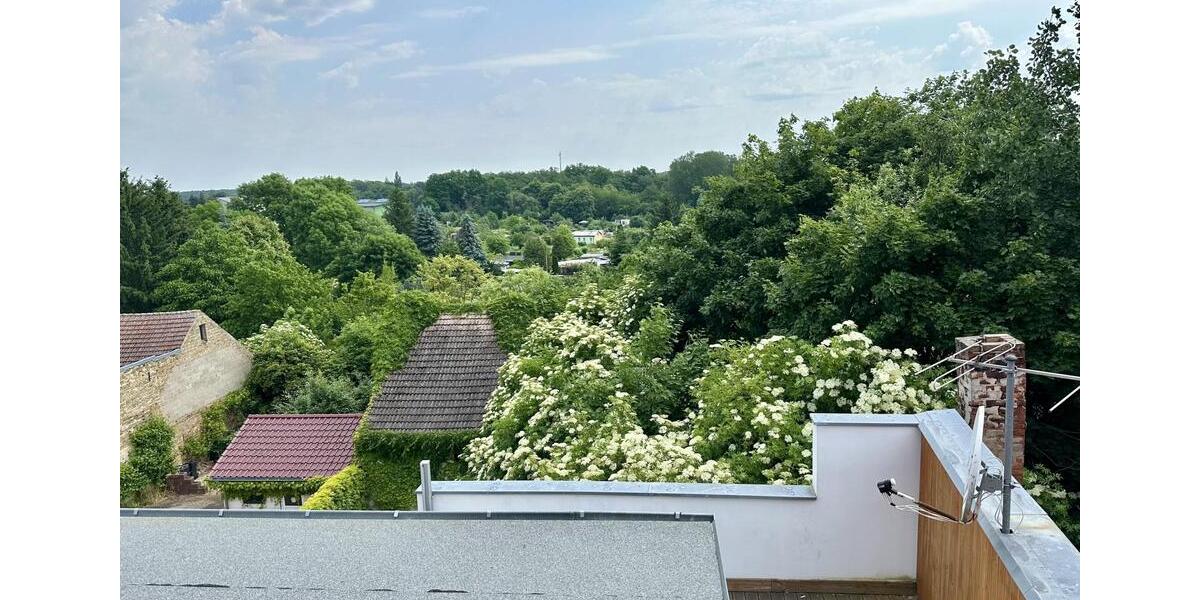 Dachgeschoßwohnung Bad Schmiedeberg - 4 Zimmer, 125 m&sup2;, 750&euro; | Angebot:25714357