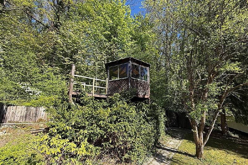 Mehrfamilienhaus, Wohnhaus Gauting - 6 Zimmer, 230 m&sup2;, 3.290&euro; | Angebot:26499189