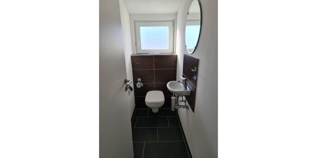 Dachgeschoßwohnung Stuttgart Stuttgart-Ost - 3.5 Zimmer, 96 m&sup2;, 1.600&euro; | Angebot:26641216