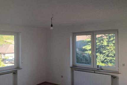 Wohnung Hargesheim - 3 Zimmer, 90 m&sup2;, 850&euro; | Angebot:26425878
