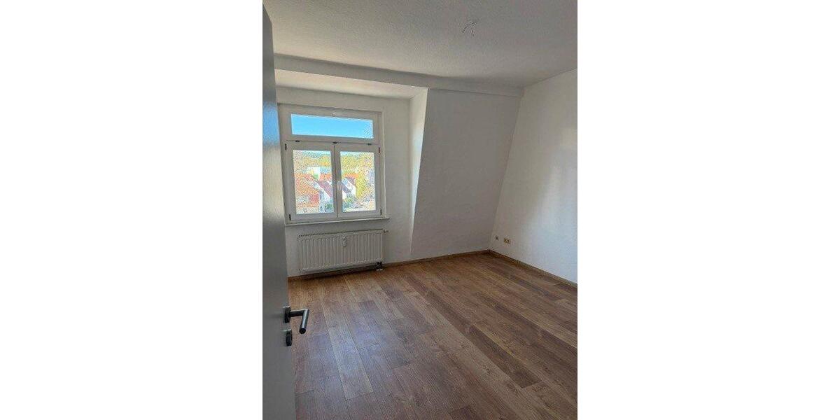 Etagenwohnung Arnstadt - 3 Zimmer, 69 m&sup2;, 496&euro; | Angebot:26364261