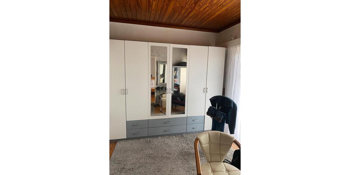 Etagenwohnung Werdohl - 5 Zimmer, 100 m&sup2;, 1.100&euro; | Angebot:25967572
