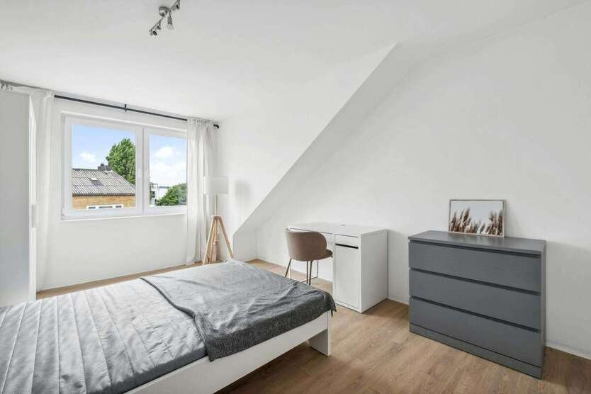 WG-Zimmer in Hamburg 795 € 16 m² zimmer