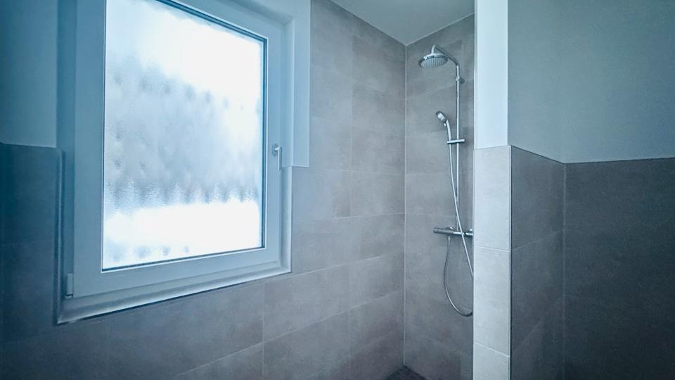 Etagenwohnung Schönefeld - 4 Zimmer, 131 m&sup2;, 3.016&euro; | Angebot:25279860