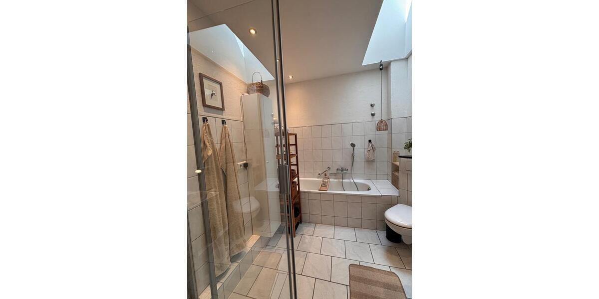 Etagenwohnung Porta Westfalica - 4 Zimmer, 110 m&sup2;, 680&euro; | Angebot:26650123