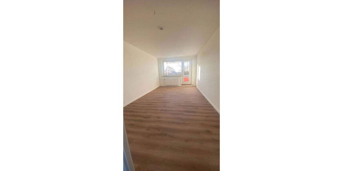 Etagenwohnung Samtens - 3 Zimmer, 66 m&sup2;, 468&euro; | Angebot:23465181