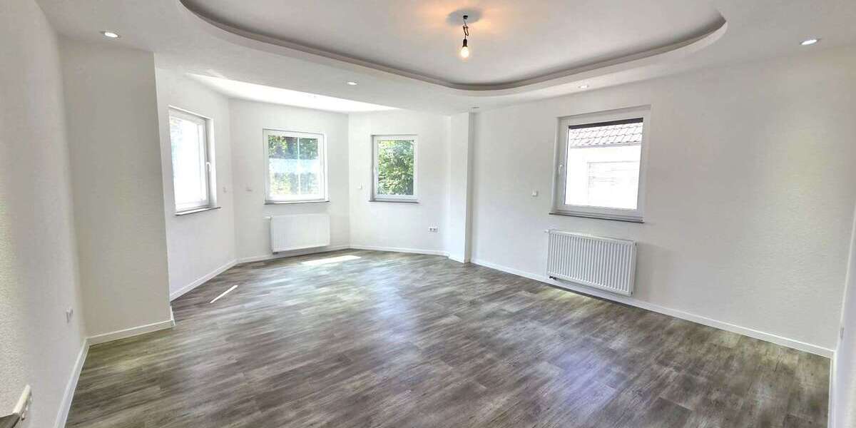 Etagenwohnung Schorndorf - 4.5 Zimmer, 117 m&sup2;, 1.390&euro; | Angebot:27170151