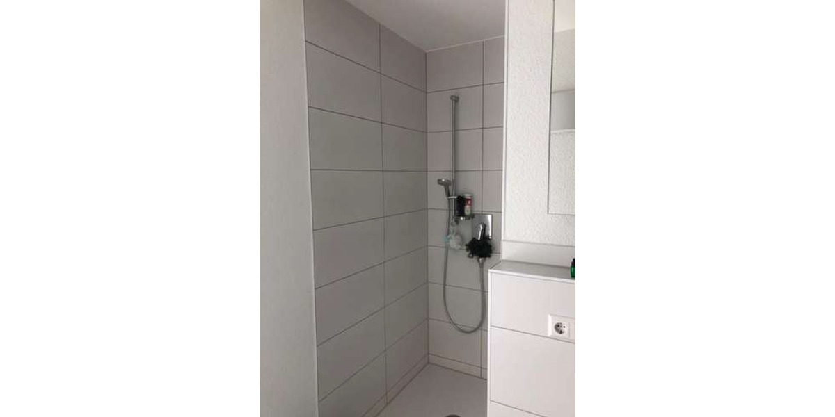 Erdgeschoßwohnung Ludwigsburg - 2 Zimmer, 74 m&sup2;, 1.150&euro; | Angebot:24795767