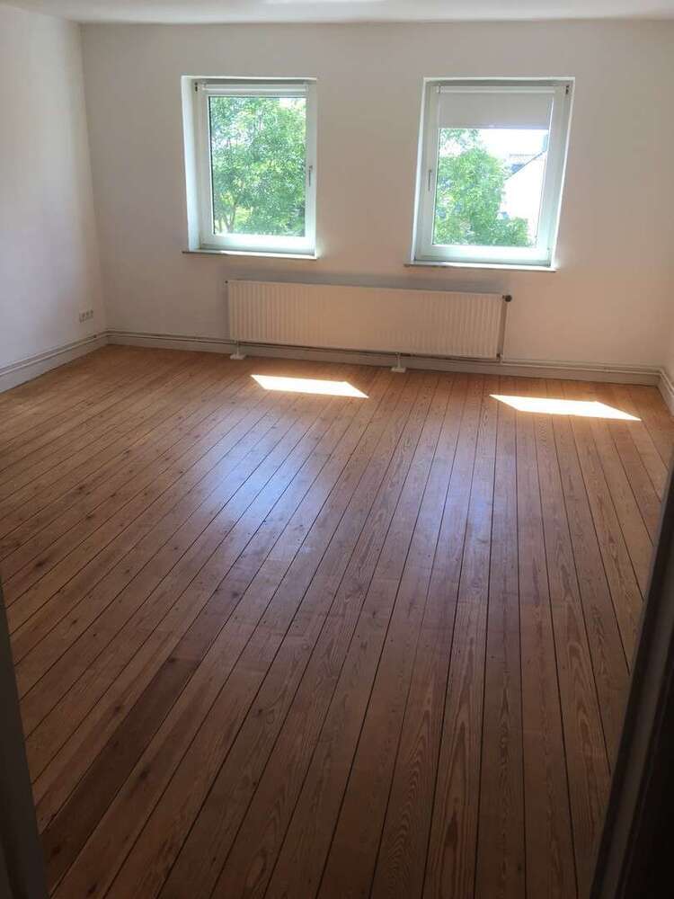 Wohnung zum Mieten in Kiel 930 € 100 m²