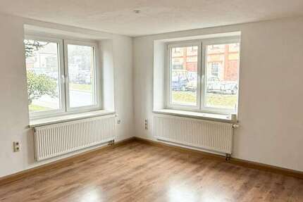 Wohnung Crottendorf - 2 Zimmer, 63 m&sup2;, 350&euro; | Angebot:26150114