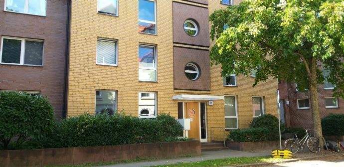 1-Zimmer-Wohnung mit Einbauküche und Terrasse 1 zimmer