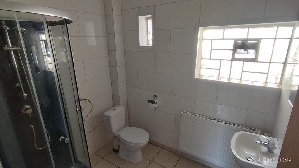 Wohnen auf Zeit Sonnefeld - 2 Zimmer, 130 m&sup2;, 25&euro; | Angebot:23907767