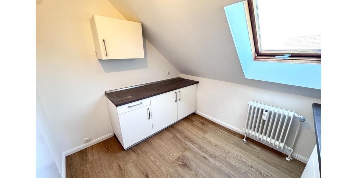 Dachgeschoßwohnung Bleckede - 3 Zimmer, 46 m&sup2;, 560&euro; | Angebot:26566027