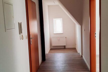 Wohnung Neustadt in Sachsen - 2 Zimmer, 68 m&sup2;, 420&euro; | Angebot:24247773