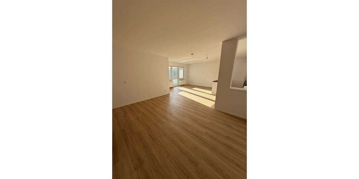 Etagenwohnung Kabelsketal Großkugel - 4 Zimmer, 114 m&sup2;, 825&euro; | Angebot:25335458