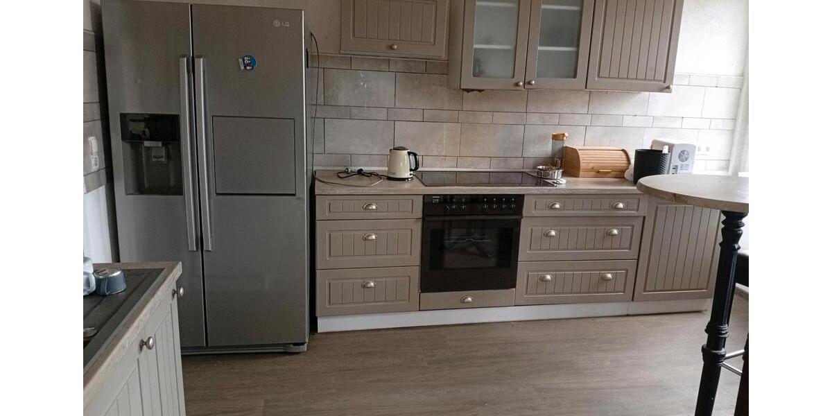 Wohnen auf Zeit Reinsdorf - 2 Zimmer, 15 m&sup2;, 200&euro; | Angebot:24903085