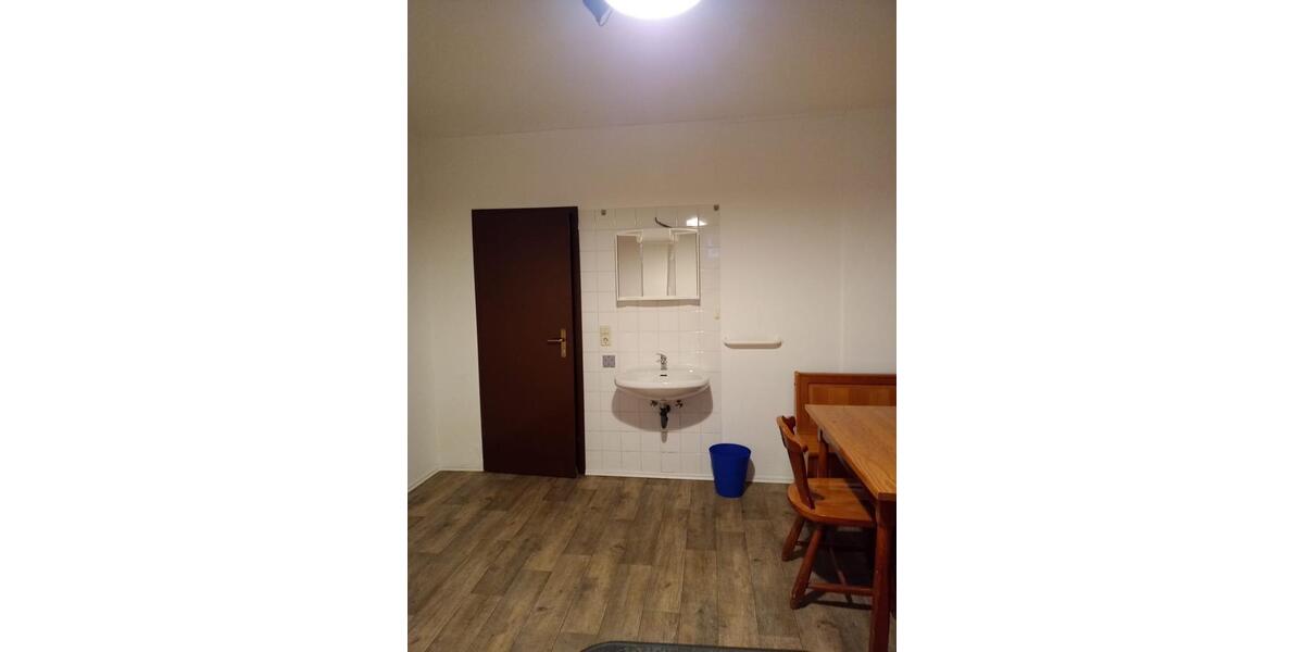 Erdgeschoßwohnung Stadthagen - 3 Zimmer, 16 m&sup2;, 350&euro; | Angebot:26581879