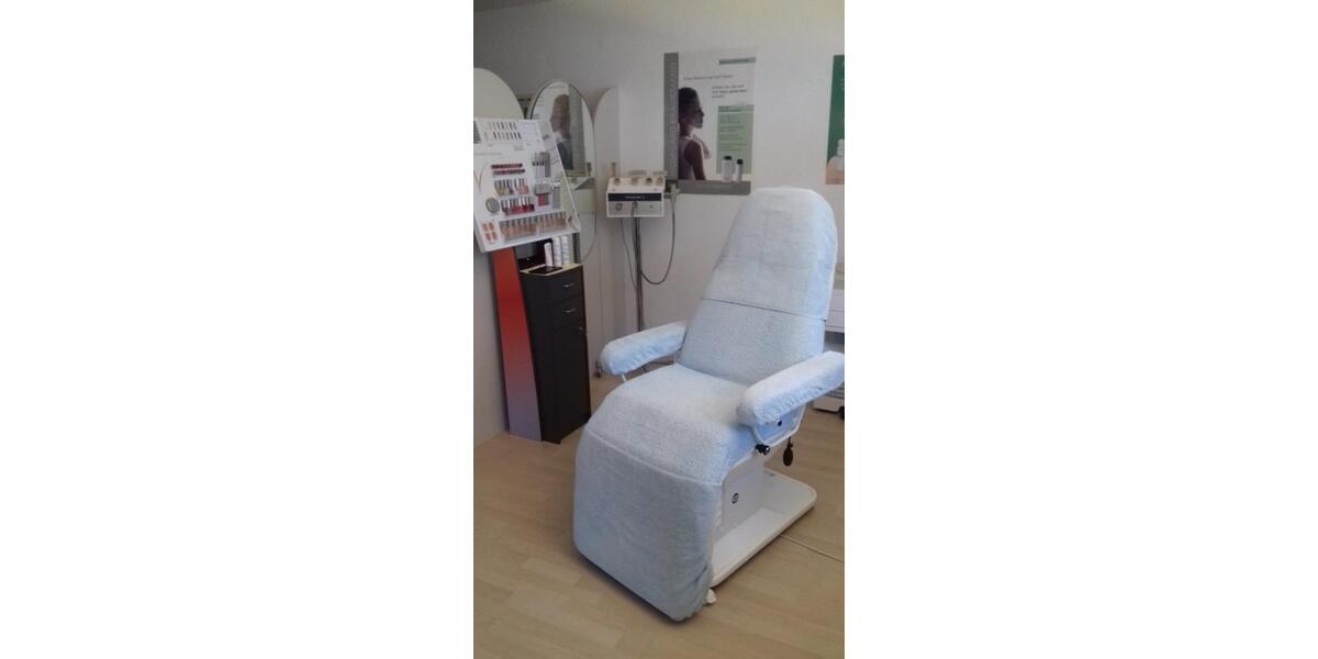 Etagenwohnung Waldkirch - 2 Zimmer, 65 m&sup2;, 700&euro; | Angebot:24652642