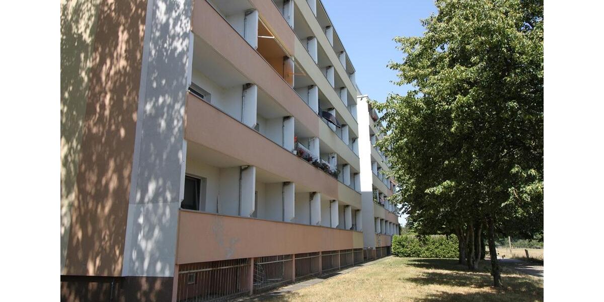 Etagenwohnung Borna - 1 Zimmer, 30 m&sup2;, 250&euro; | Angebot:26553319