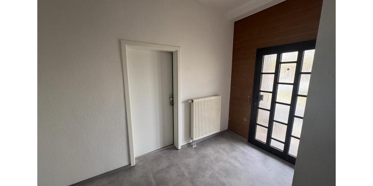Erdgeschoßwohnung Löhne - 3 Zimmer, 85 m&sup2;, 900&euro; | Angebot:26337681