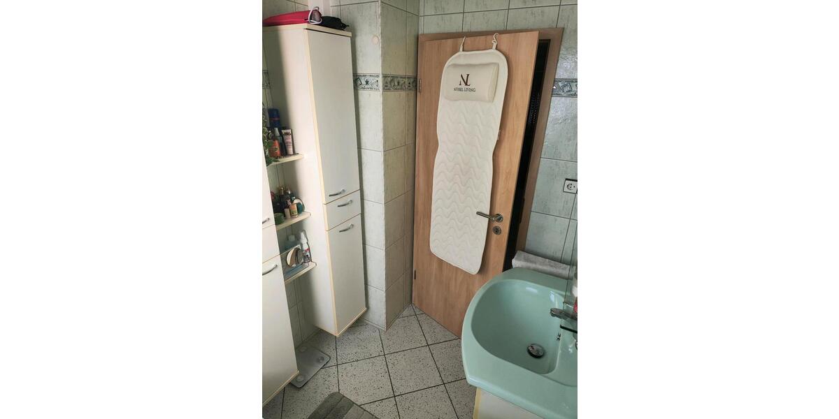 3-Zi-Wohnung (138m²) Garten & Wellness Inklusivmiete (mit Strom) 3 zimmer