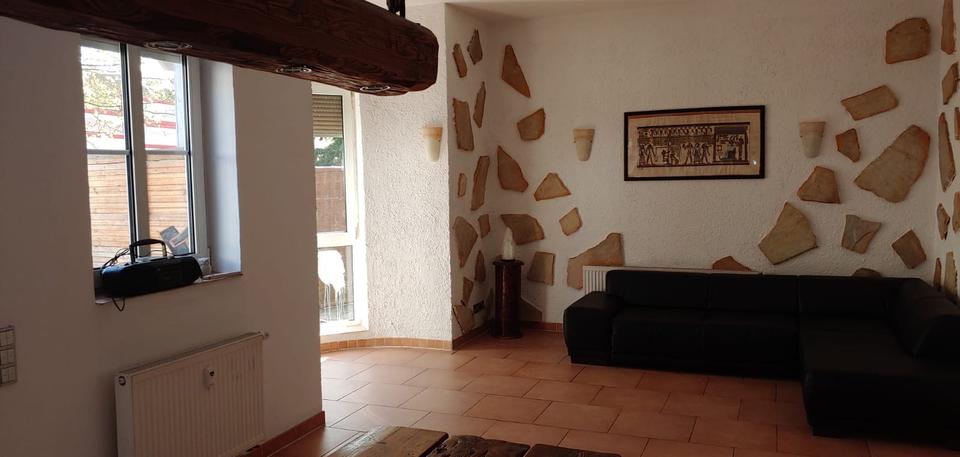 Wohnen auf Zeit Bruchsal - 4 Zimmer, 160 m&sup2;, 495&euro; | Angebot:25088463