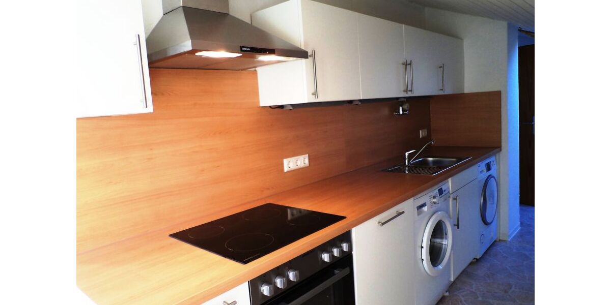 Gemütliche 3 Zimmer Dachgeschosswohnung mit EBK und Balkon - Dachgeschoßwohnung Weil im Schönbuch | Angebot:25239500