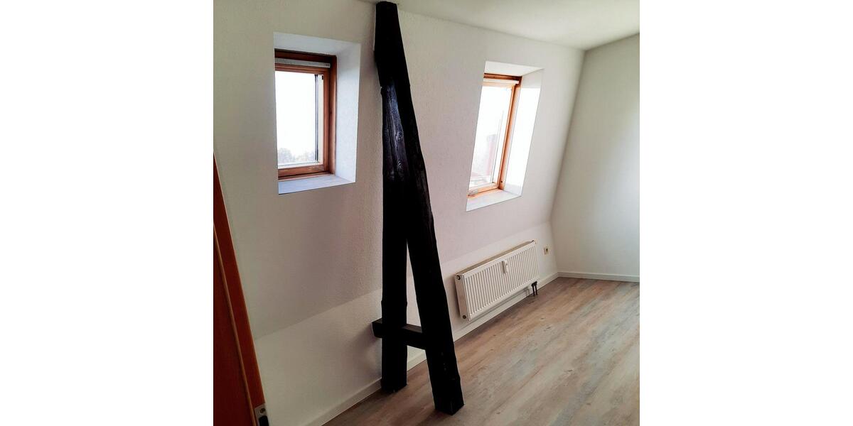 Dachgeschoßwohnung Neustadt in Sachsen - 2 Zimmer, 68 m&sup2;, 420&euro; | Angebot:24247773