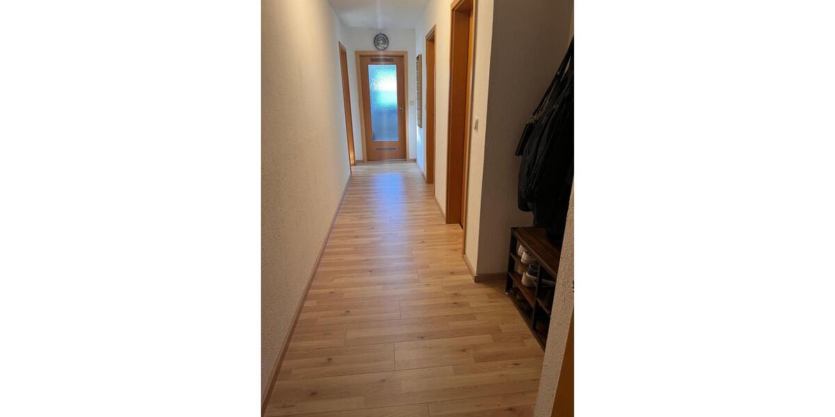 Wohnung (Oberwohnung) zu vermieten zimmer