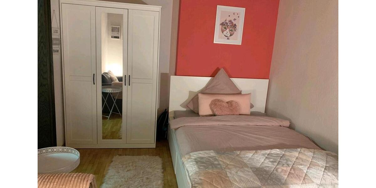 Wohnen auf Zeit Marburg Biegenviertel - 1 Zimmer, 14 m&sup2;, 600&euro; | Angebot:26528598