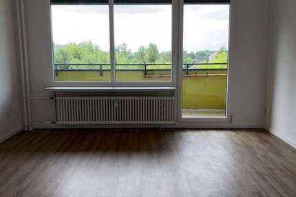 Wohnung Berlin Spandau - 2 Zimmer, 71 m&sup2;, 839&euro; | Angebot:27456462