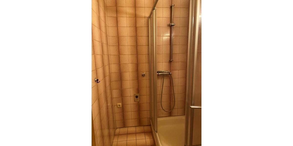 Etagenwohnung Zenting - 1 Zimmer, 50 m&sup2;, 405&euro; | Angebot:25405496