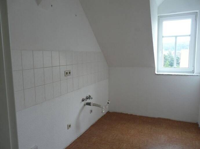 Etagenwohnung Grimma - 6 Zimmer, 113 m&sup2;, 600&euro; | Angebot:25742111