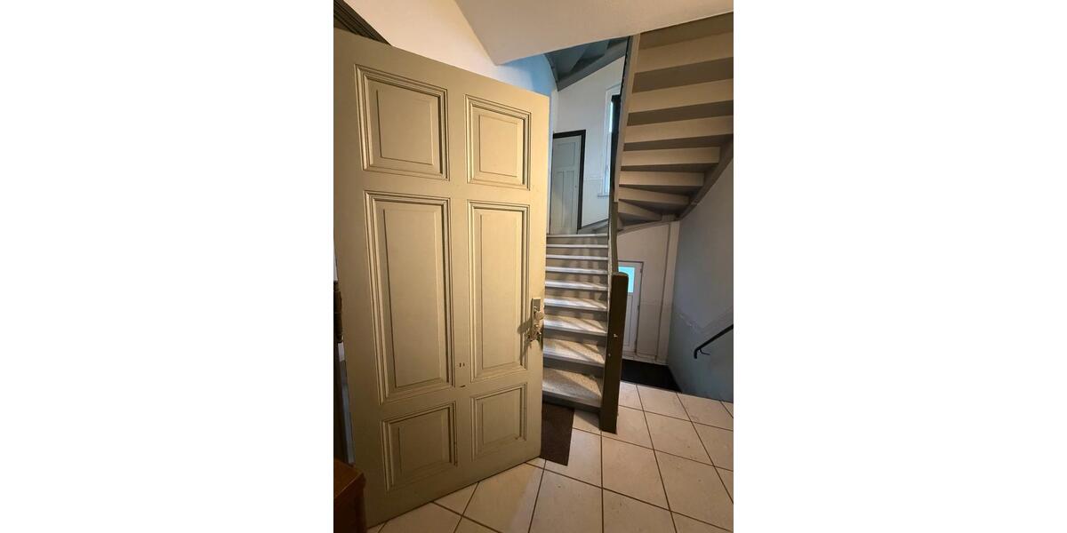 1 Raumwohnung im Erdgeschoss mit Balkon und Einbauküche 1 zimmer