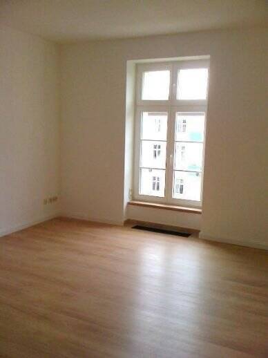 Etagenwohnung Schwerin Feldstadt - 4 Zimmer, 92 m&sup2;, 1.140&euro; | Angebot:26170824