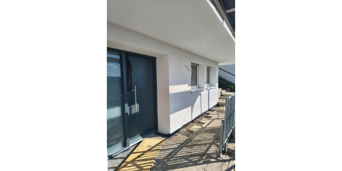 Erdgeschoßwohnung Oberboihingen - 2 Zimmer, 76 m&sup2;, 1.025&euro; | Angebot:26135992