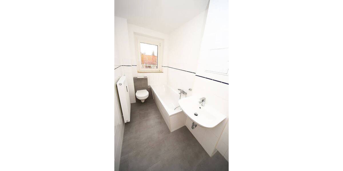 Etagenwohnung Eisleben Lutherstadt Eisleben - 2 Zimmer, 50 m&sup2;, 303&euro; | Angebot:26420450