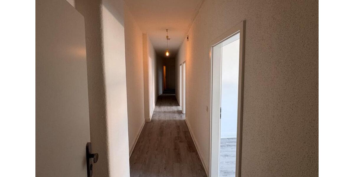 Etagenwohnung Bad Schwartau - 3 Zimmer, 70 m&sup2;, 1.000&euro; | Angebot:25825429